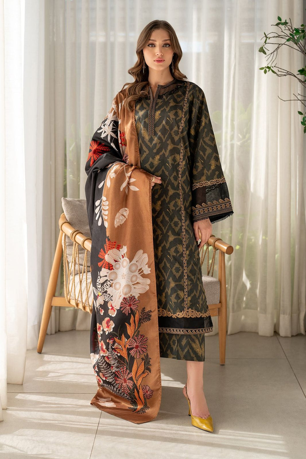 BAROQUE DIGITAL LAWN SUIT COLLECTION
