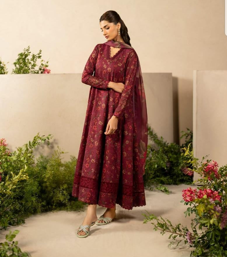Iznik Luxury Lawn Suit Collection