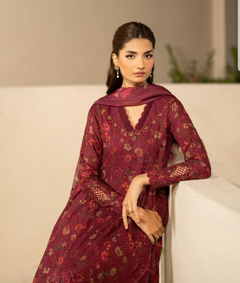 Iznik Luxury Lawn Suit Collection